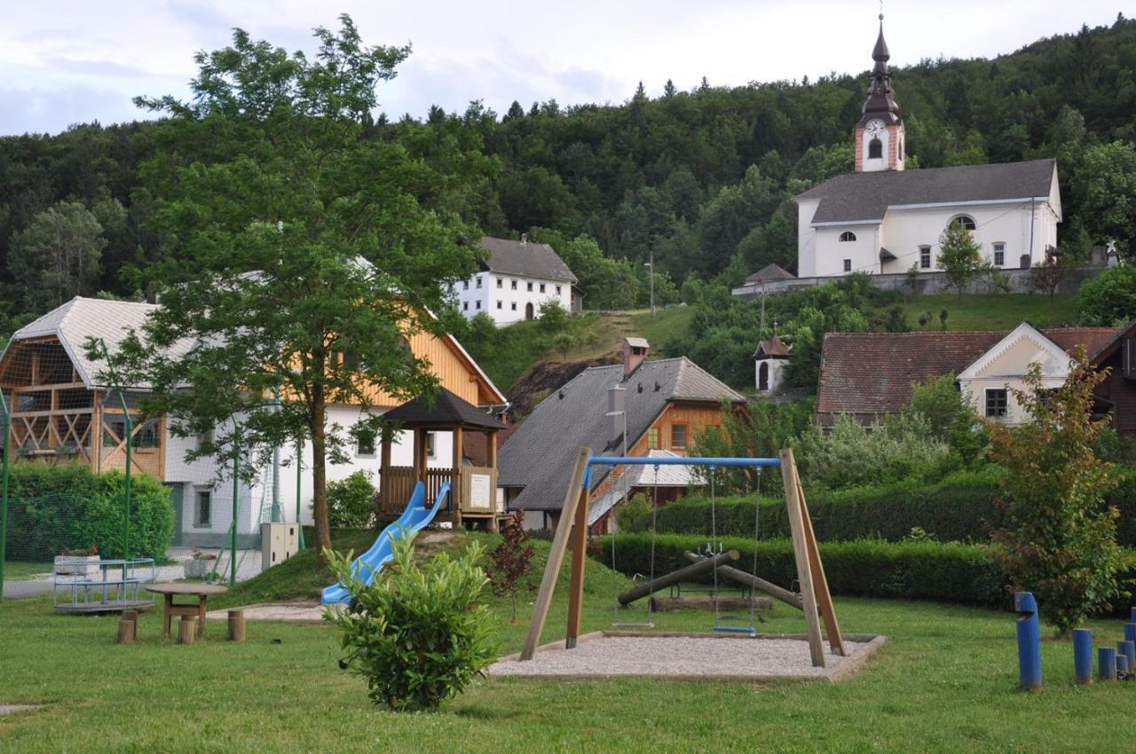 Wooden Cabin Kamna Gorica Exterior photo