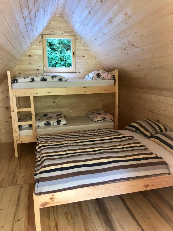 Wooden Cabin Kamna Gorica Exterior photo